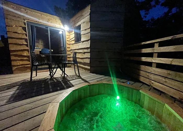 Alpstuga La Dans Les Arbres - Les Pieds Dans Le Pre *